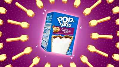 frosted cinnamon roll pop-tarts review