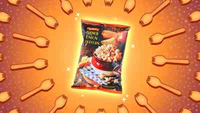 trader joe's french onion popcorn