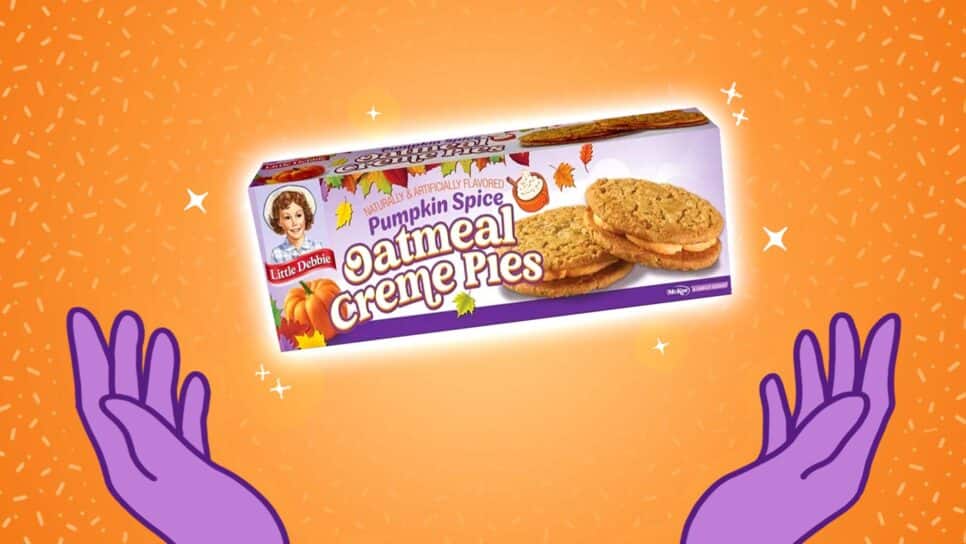 new little debbie oatmeal cream pies: pumpkin spiced oatmeal cream pies