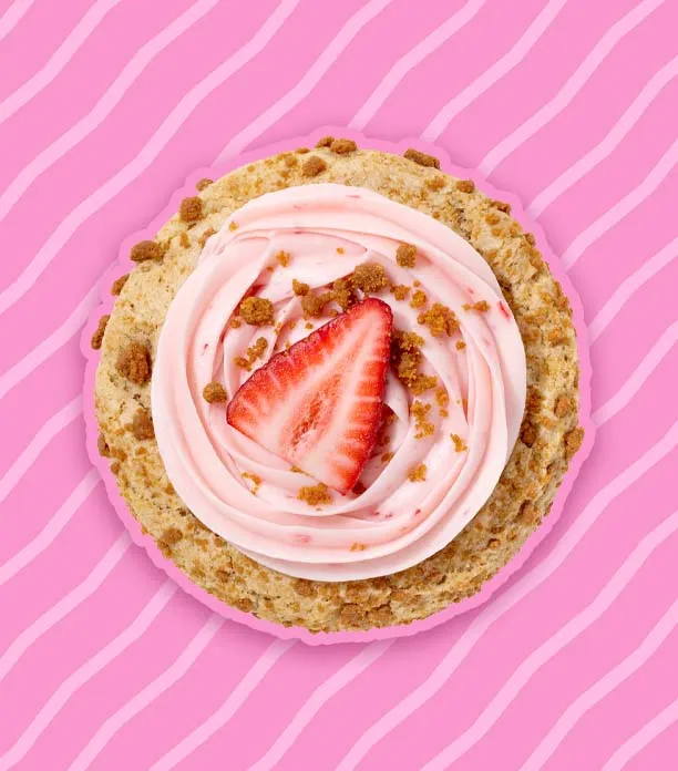 Crumbl Strawberry Biscoff