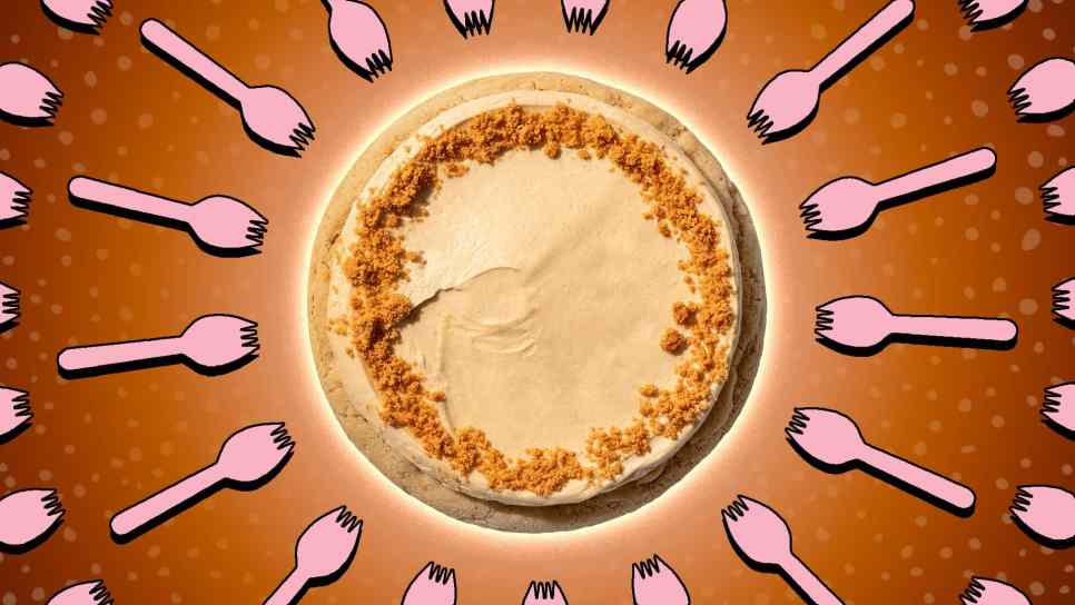 Biscoff Ice Cream Cake Crumbl Cookie